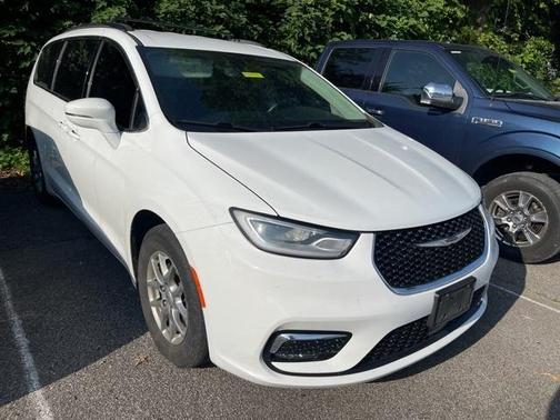 2021 Chrysler Pacifica Touring