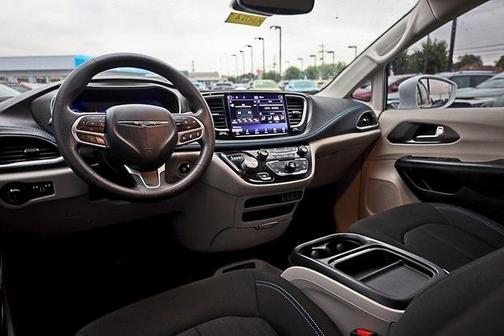 2021 Chrysler Pacifica Touring