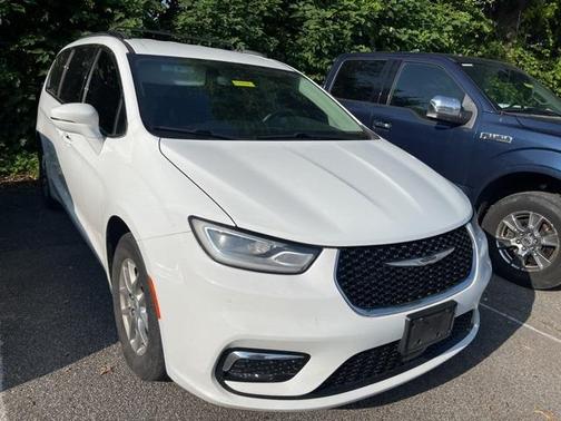 2021 Chrysler Pacifica Touring