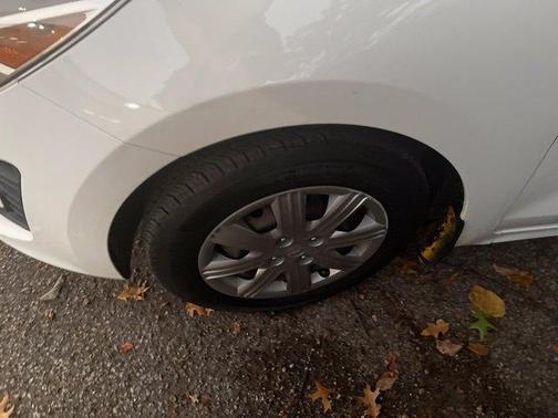 Clear White 2022 Kia Rio S
