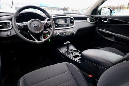 2018 Kia Sorento L