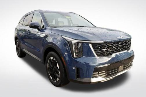 Midnight Black 2025 Kia Sorento S