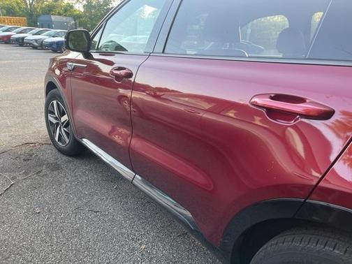 2023 Kia Sorento S
