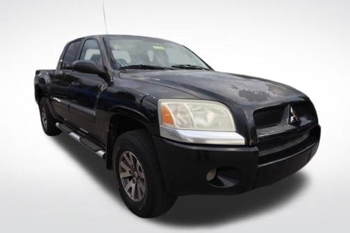 Black 2008 Mitsubishi Raider LS Crew Cab