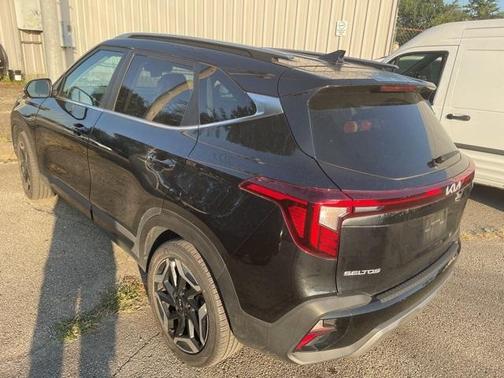 2024 Kia Seltos SX