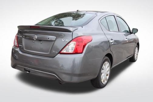 2019 Nissan Versa 1.6 SV