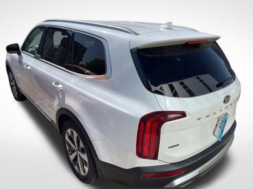 Snow White Pearl 2020 Kia Telluride S