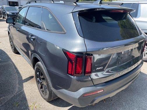 2022 Kia Sorento S