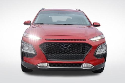2021 Hyundai KONA SEL Plus