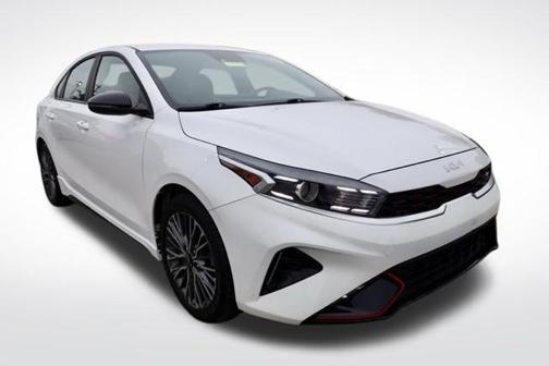 Snow White Pearl 2023 Kia Forte GT-Line
