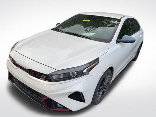 Snow White Pearl 2023 Kia Forte GT-Line