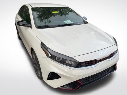 Snow White Pearl 2023 Kia Forte GT-Line
