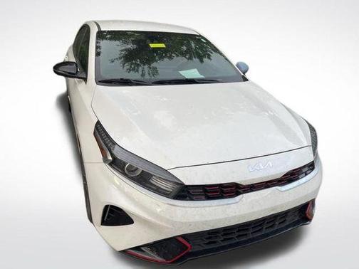 Snow White Pearl 2023 Kia Forte GT-Line