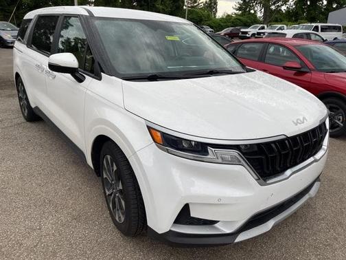 2022 Kia Carnival EX