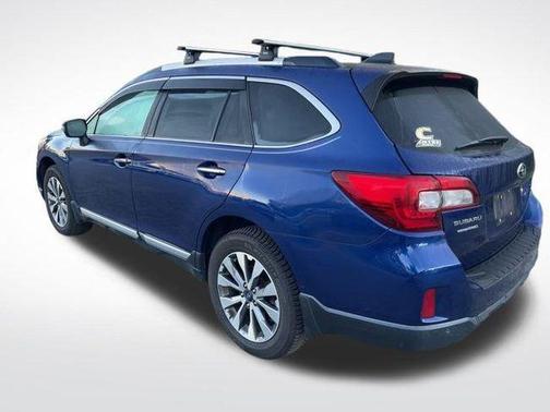 2017 Subaru Outback 2.5i Touring