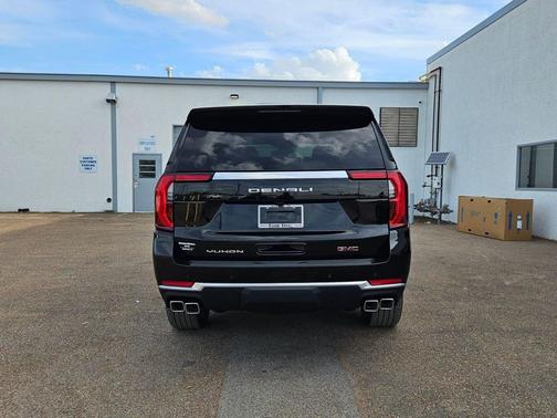 Onyx Black 2026 GMC Yukon Denali