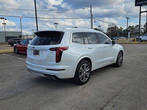 2021 Cadillac XT6 Premium Luxury FWD