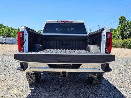 Summit White 2026 GMC Sierra 2500 SLT