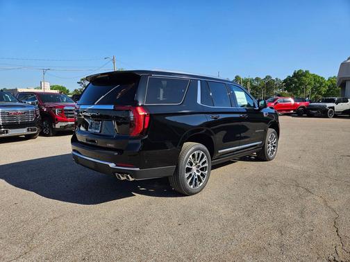 Onyx Black 2026 GMC Yukon Denali