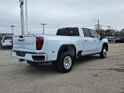 2026 GMC Sierra 3500 Denali