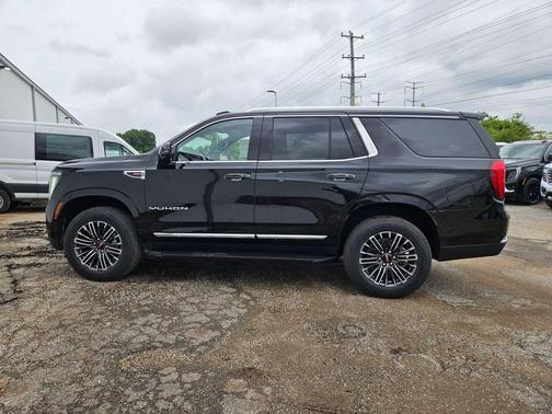 Onyx Black 2026 GMC Yukon 4WD Elevation