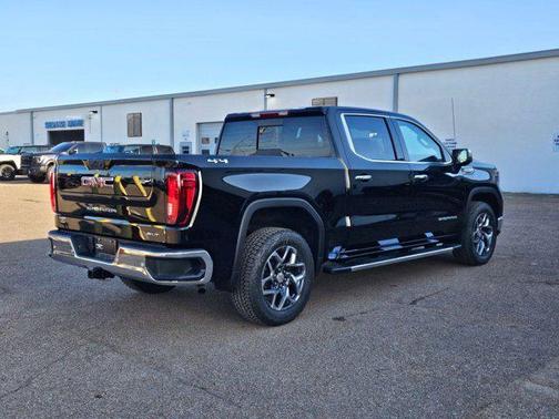 Onyx Black 2026 GMC Sierra 1500 SLT