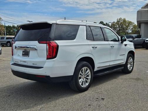 Summit White 2024 GMC Yukon SLT