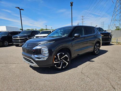 Graphite Gray 2024 Mitsubishi Outlander SE Black Edition S-AWC