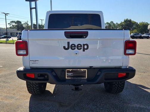 2025 Jeep Gladiator Nighthawk