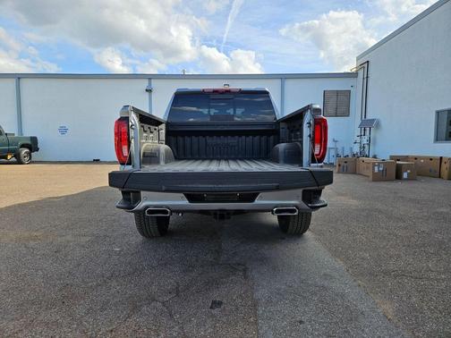 Sterling Metallic 2026 GMC Sierra 1500 AT4