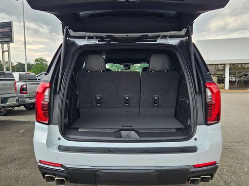 Glacier White Tricoat 2026 GMC Yukon Denali Ultimate
