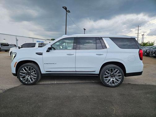 Glacier White Tricoat 2026 GMC Yukon Denali Ultimate
