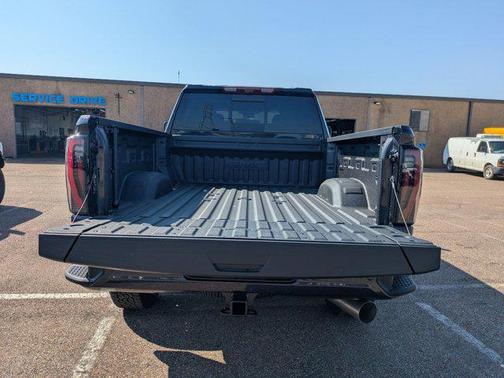2025 GMC Sierra 2500 AT4