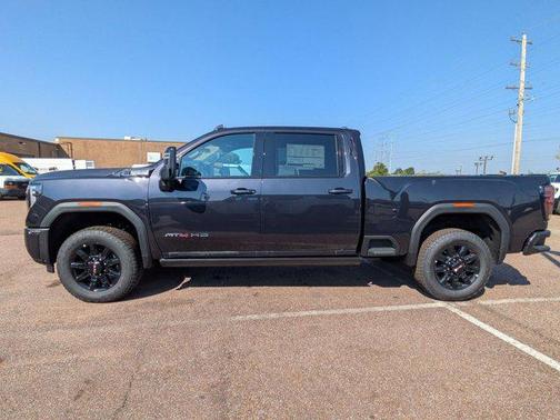 2025 GMC Sierra 2500 AT4