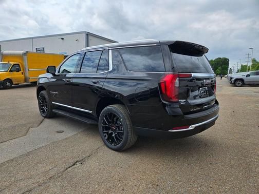 Onyx Black 2026 GMC Yukon 4WD Elevation