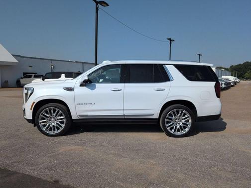 Glacier White Tricoat 2026 GMC Yukon Denali