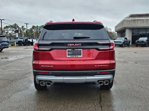 2026 GMC Acadia Elevation FWD