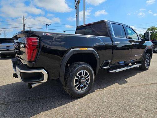 2026 GMC Sierra 2500 SLT