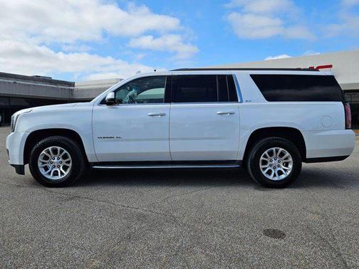 2016 GMC Yukon XL SLT