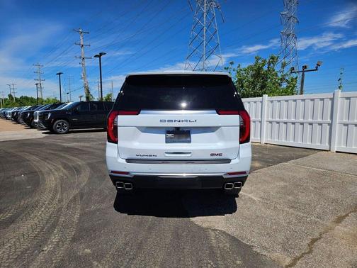 Glacier White Tricoat 2026 GMC Yukon Denali