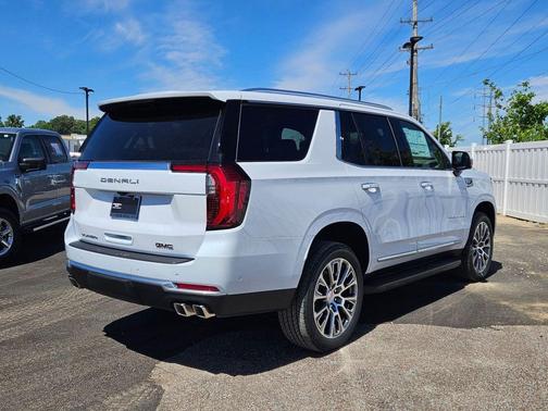 Glacier White Tricoat 2026 GMC Yukon Denali
