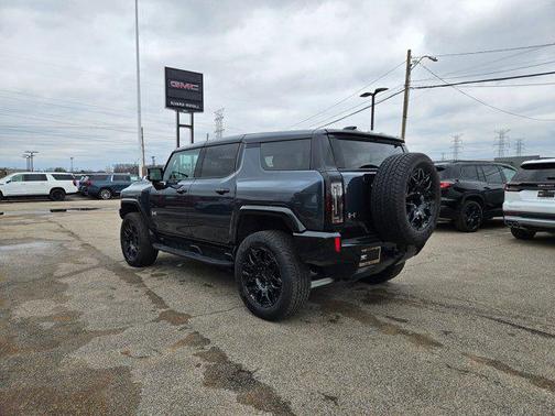 2026 GMC HUMMER EV SUV 2X