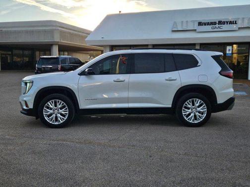2025 GMC Acadia FWD Elevation