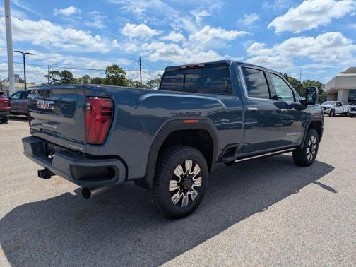 2025 GMC Sierra 2500 Denali