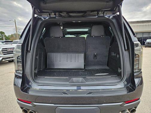 2025 Chevrolet Tahoe 4WD RST