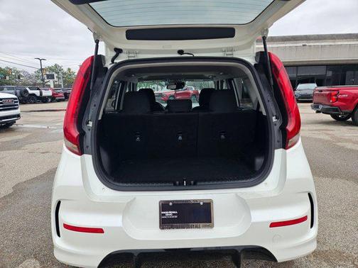 2022 Kia Soul GT-Line