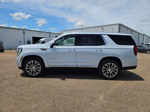 Glacier White Tricoat 2026 GMC Yukon Denali