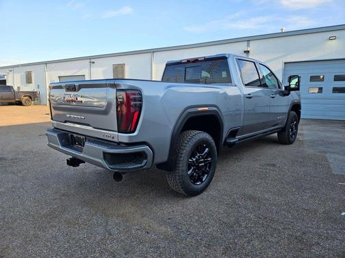 Sterling Metallic 2026 GMC Sierra 2500 AT4