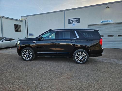Onyx Black 2026 GMC Yukon Denali
