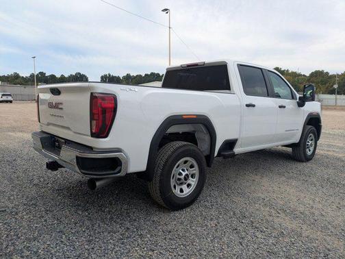 2026 GMC Sierra 2500 Base
